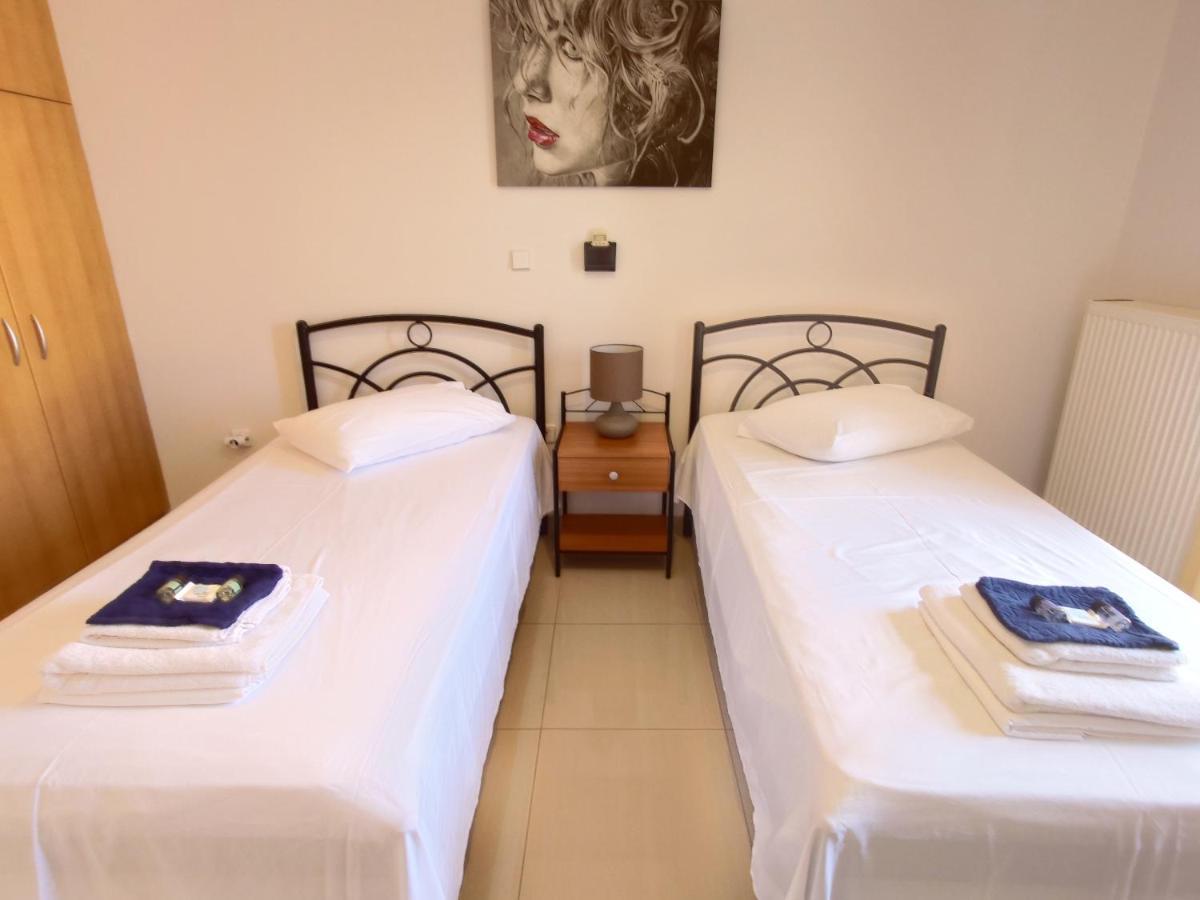 Iris Apartments Ithaca Ваті Екстер'єр фото